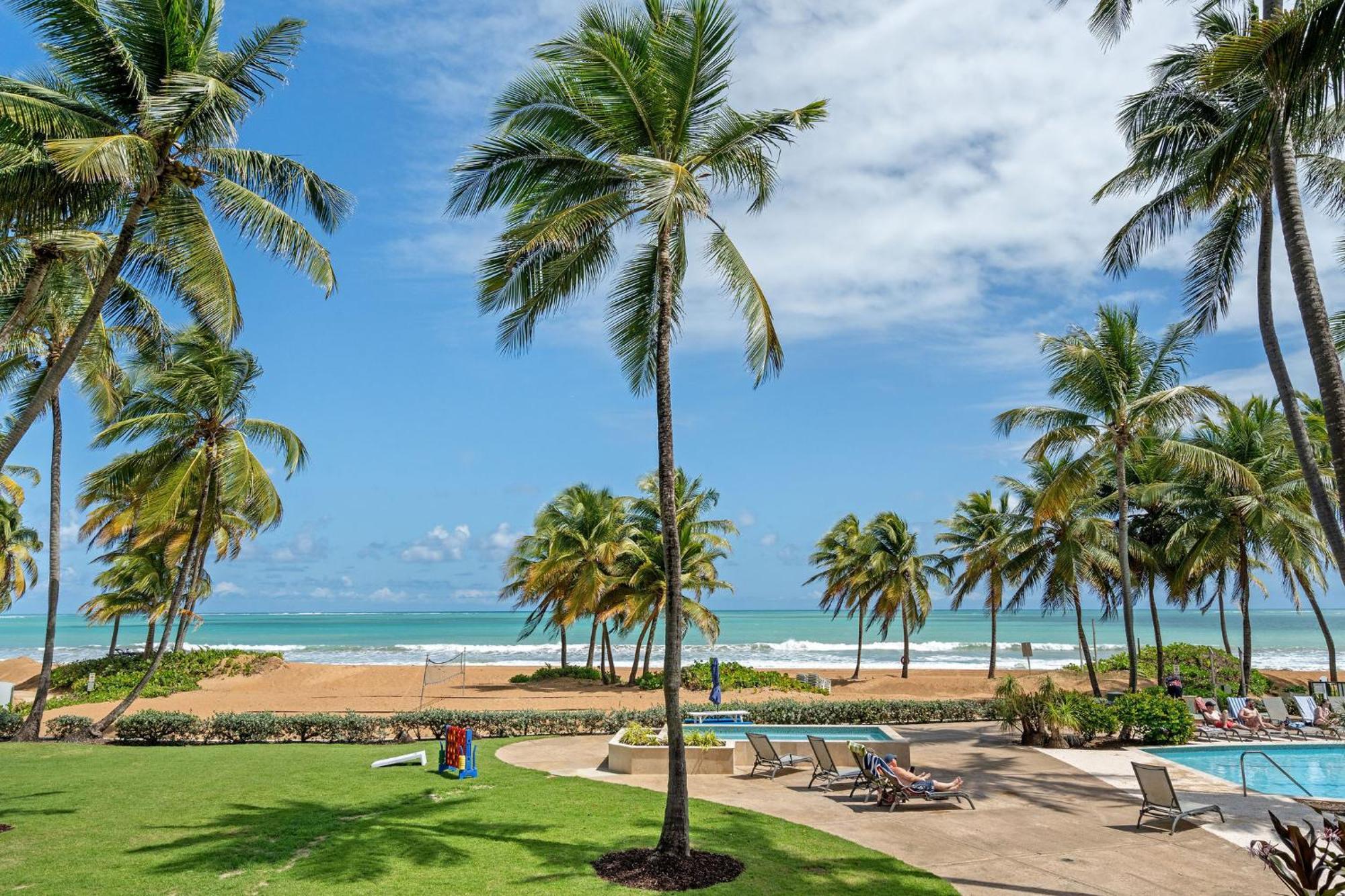 Beachfront Villa In The Rio Mar Resort Río Grande Exterior foto